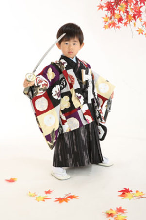 七五三・3歳・羽織袴セット・赤×黒・市松模様