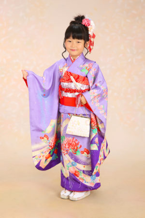 七五三・7歳着物・紫×古典柄・熨斗・蝶・菊